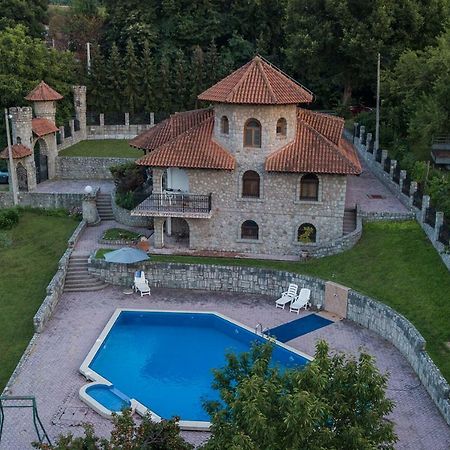 فيلا Exclusive House Legacy سميديريفو المظهر الخارجي الصورة